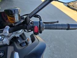 2024 CFMOTO 450 NK White