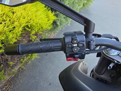 2024 CFMOTO 450 NK White