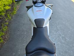 2024 CFMOTO 450 NK White