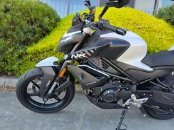 2024 CFMOTO 450 NK White