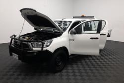 2021 Toyota Hilux SR