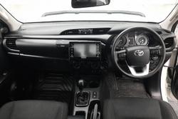 2021 Toyota Hilux SR