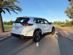2026 Nissan X-TRAIL ST