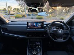 2026 Nissan X-TRAIL ST