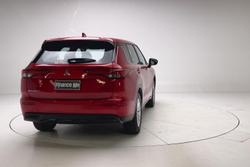 2023 Mitsubishi Outlander ES