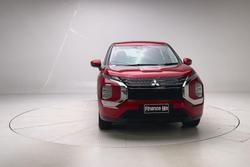 2023 Mitsubishi Outlander ES