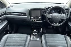 2021 Mitsubishi Outlander LS