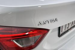2017 Holden Astra LS