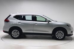 2022 Nissan X-TRAIL ST