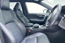 2022 Toyota RAV4 XSE