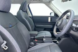 2024 MINI Countryman C Classic