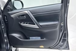 2023 Mitsubishi Pajero Sport GLS