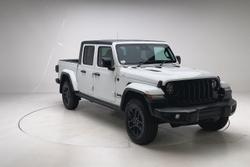 2022 Jeep Gladiator Night Eagle