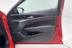 2018 Holden Commodore RS