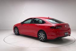 2018 Holden Commodore RS