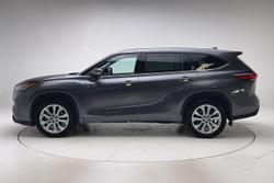 2021 Toyota Kluger Grande