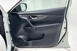 2021 Nissan X-TRAIL ST