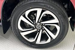 2022 Isuzu MU-X LS-T