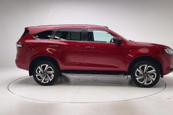 2022 Isuzu MU-X LS-T