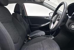 2016 Hyundai Accent Active