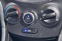 2016 Hyundai Accent Active