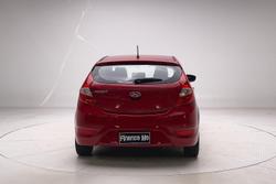 2016 Hyundai Accent Active