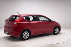 2016 Hyundai Accent Active