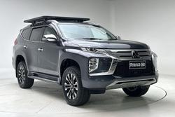 2022 Mitsubishi Pajero Sport Exceed