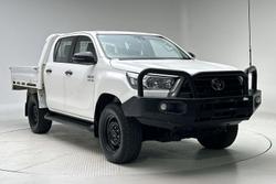 2022 Toyota Hilux SR