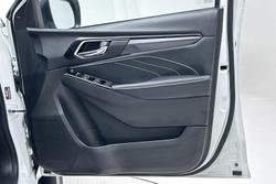 2023 Isuzu MU-X LS-T