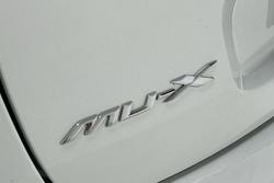 2023 Isuzu MU-X LS-T