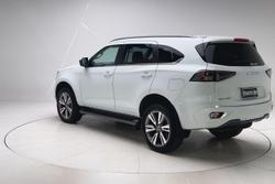 2023 Isuzu MU-X LS-T