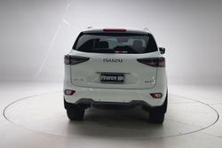 2023 Isuzu MU-X LS-T