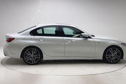2022 BMW 3 Series 330i M Sport