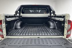 2023 Nissan Navara PRO-4X