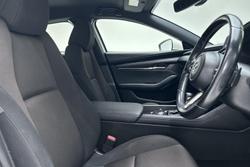 2019 Mazda 3 G20 Evolve