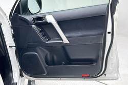 2023 Toyota Landcruiser Prado GXL