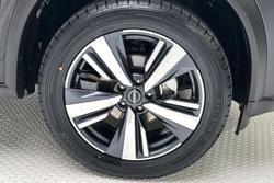 2022 Nissan X-TRAIL Ti