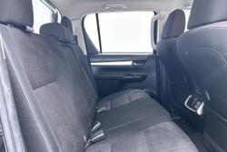 2018 Toyota Hilux SR5