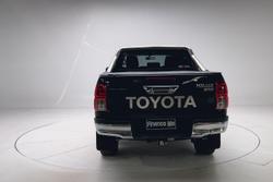 2018 Toyota Hilux SR5
