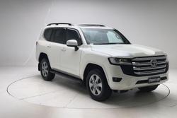 2023 Toyota Landcruiser VX