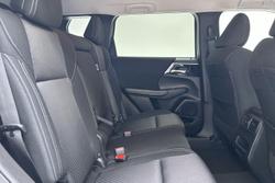 2023 Mitsubishi Outlander LS