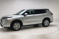 2023 Mitsubishi Outlander LS