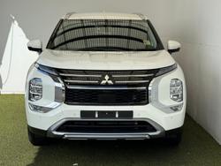 2025 Mitsubishi Outlander Aspire