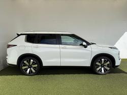 2025 Mitsubishi Outlander Aspire