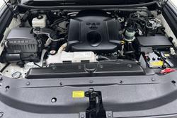 2023 Toyota Landcruiser Prado VX