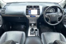 2023 Toyota Landcruiser Prado VX