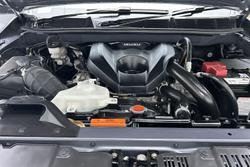 2023 Isuzu MU-X LS-T