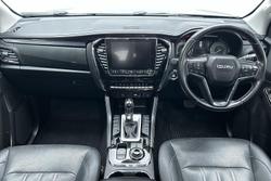 2023 Isuzu MU-X LS-T