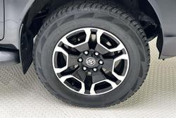 2022 Toyota Hilux SR5